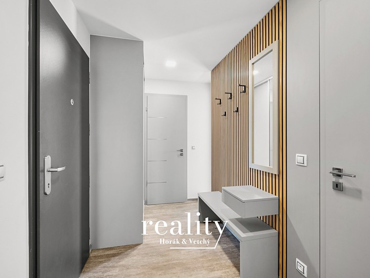 Квартира 4+kk в оренду, 127 м² (15 з 34)