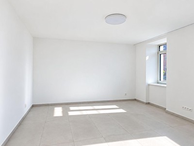 Pronájem bytu 3+1, 126 m² (2 z 17)