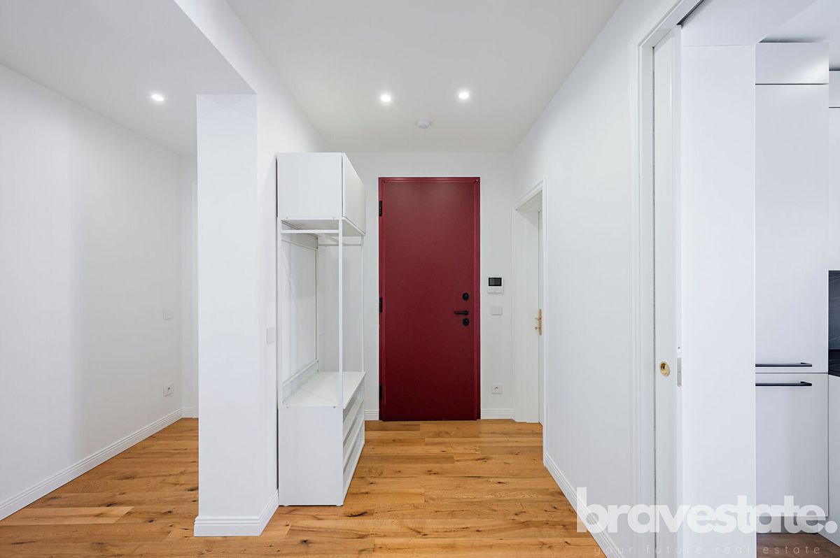 Pronájem bytu 4+kk 124 m² – fotografie 3