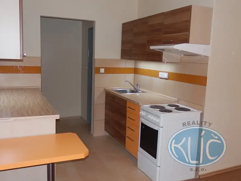 Pronájem bytu 1+kk 24 m², Tábor – náhled fotky 2