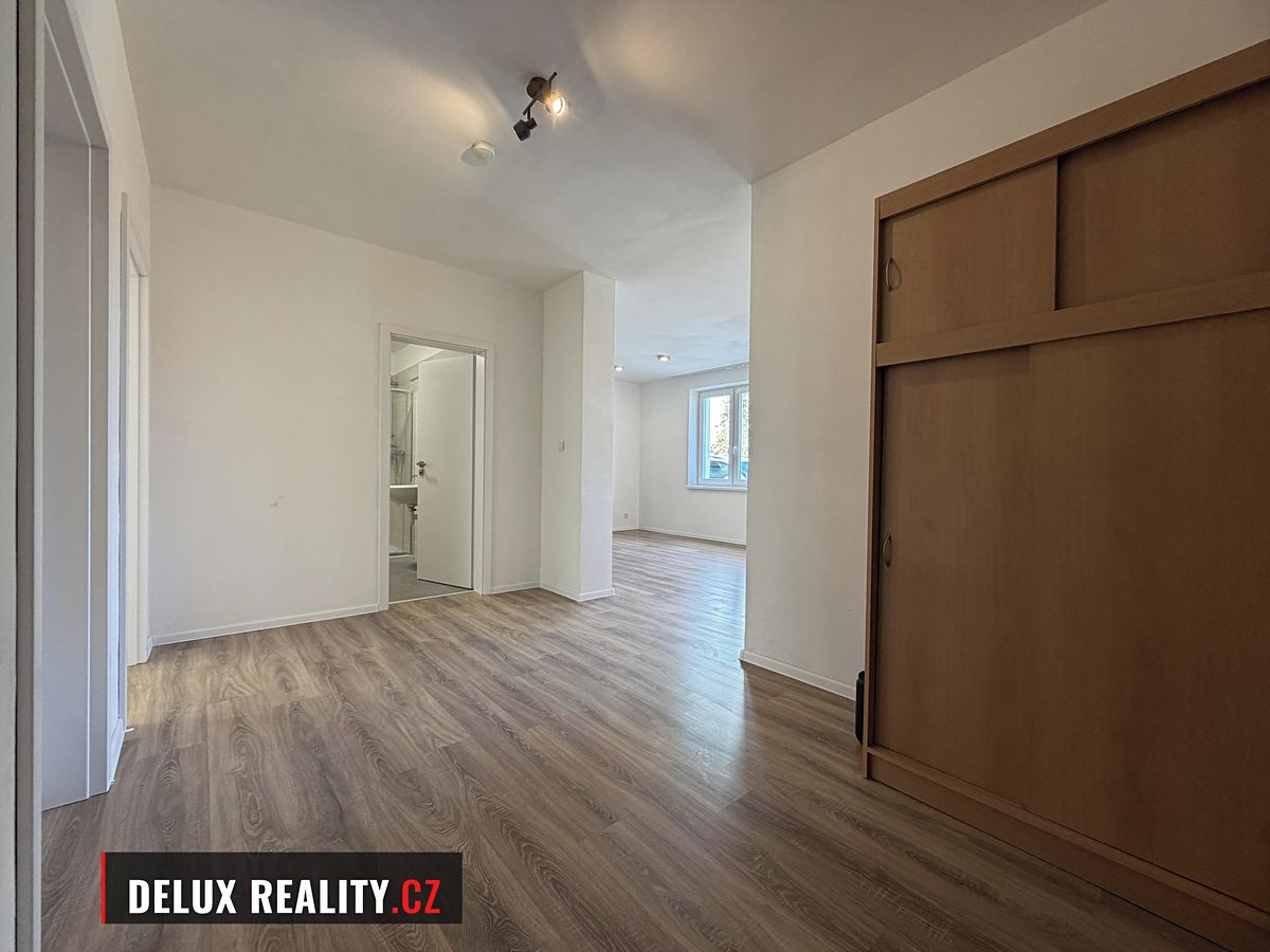 Pronájem bytu 3+kk 80 m² – fotografie 4