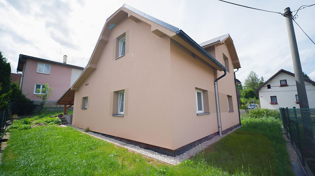 Prodej rodinného domu 115 m², pozemek 349 m² – fotografie 2