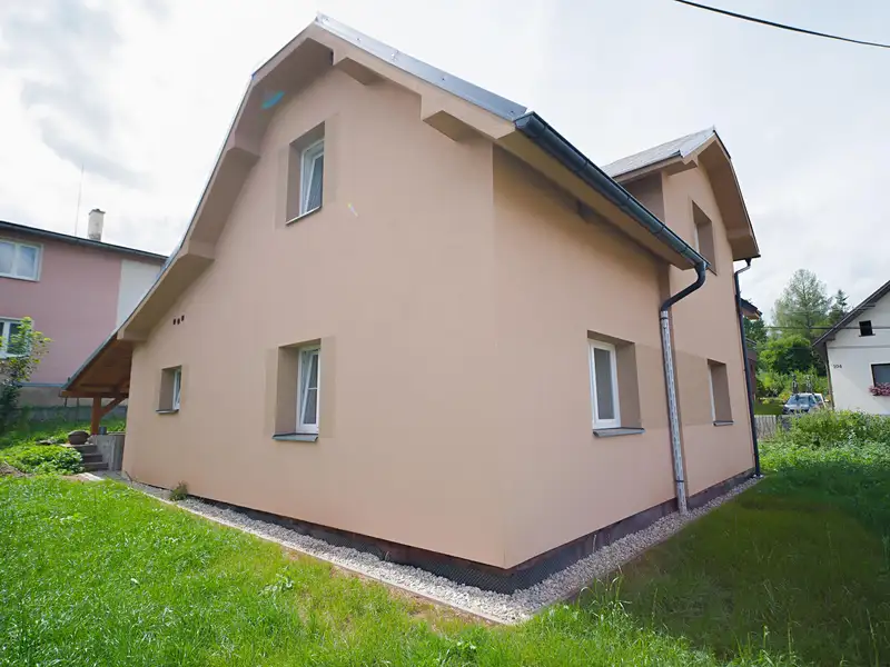 Prodej rodinného domu 115 m², pozemek 349 m², Stará Paka – náhled fotky 2