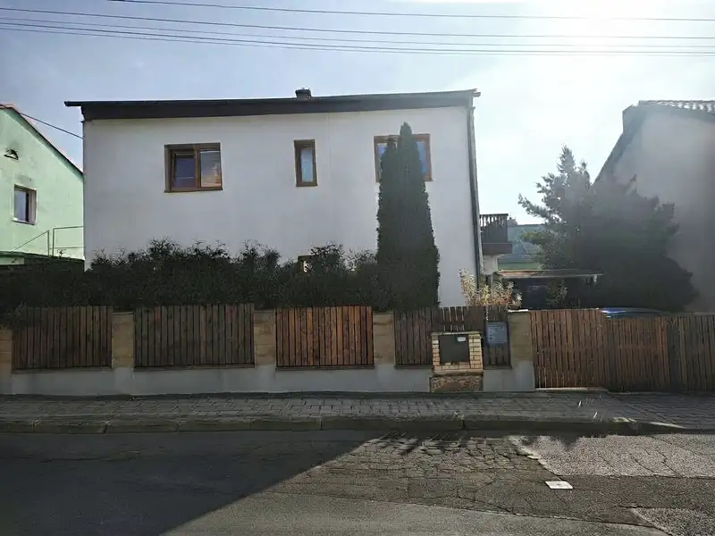 Prodej rodinného domu 172 m², pozemek 431 m², Ústí nad Labem – náhled fotky 1