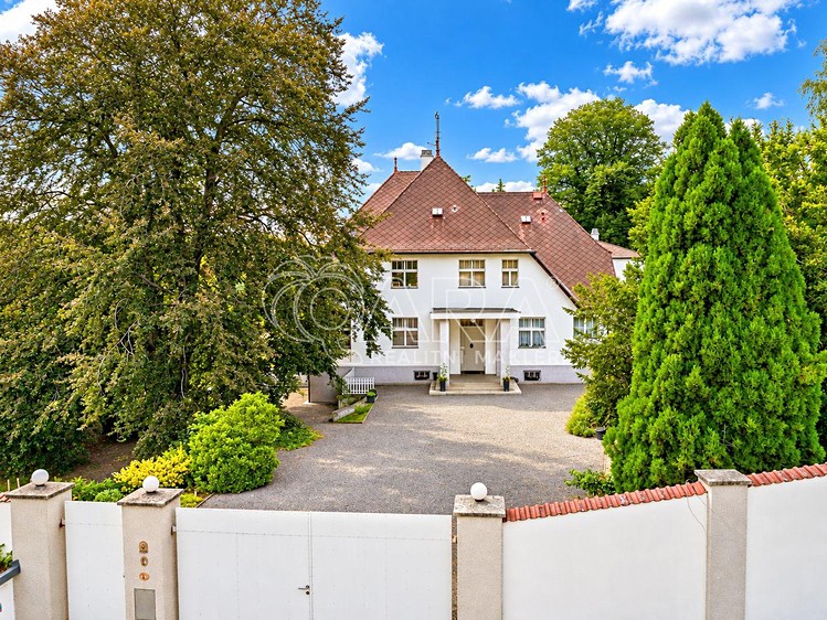 Prodej komerčního prostoru, 747 m² (31 z 46)