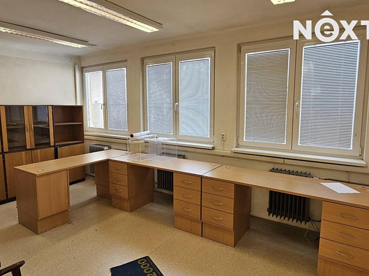 Комерційне приміщення в оренду, 2 000 м² (4 з 11)