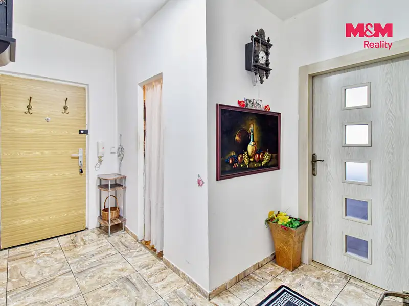 Prodej bytu 3+1 80 m², Chomutov – náhled fotky 3