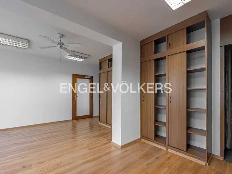 Pronájem kanceláře 40 m², Praha – náhled fotky 3
