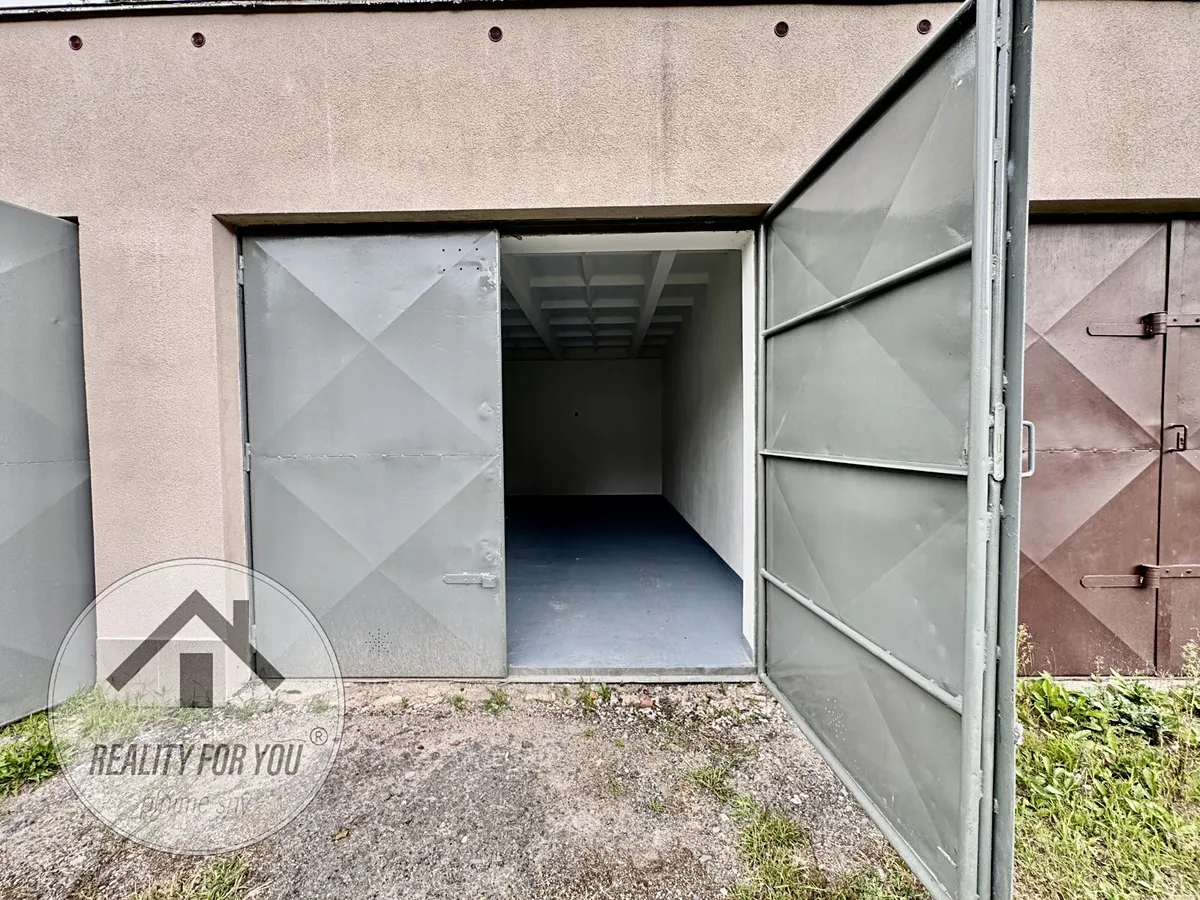 Pronájem garáže 19 m²