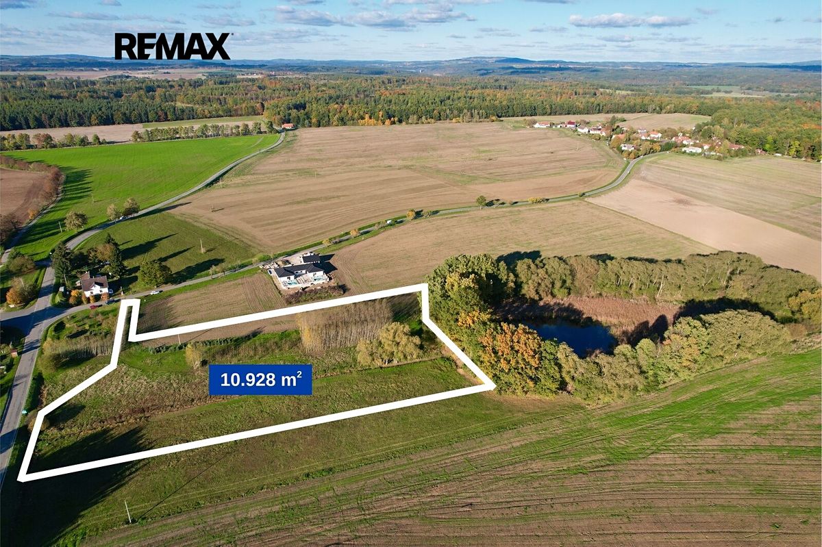 Prodej stavebního pozemku 10928 m² – fotografie 2