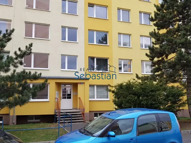 Pronájem bytu 1+kk 32 m², Most – náhled fotky 1