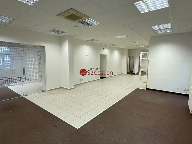 Pronájem kanceláře 184 m², Litvínov – náhled fotky 2
