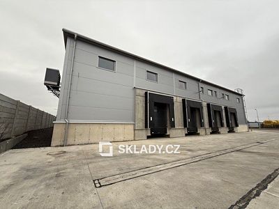 Pronájem skladového prostoru 1168 m²