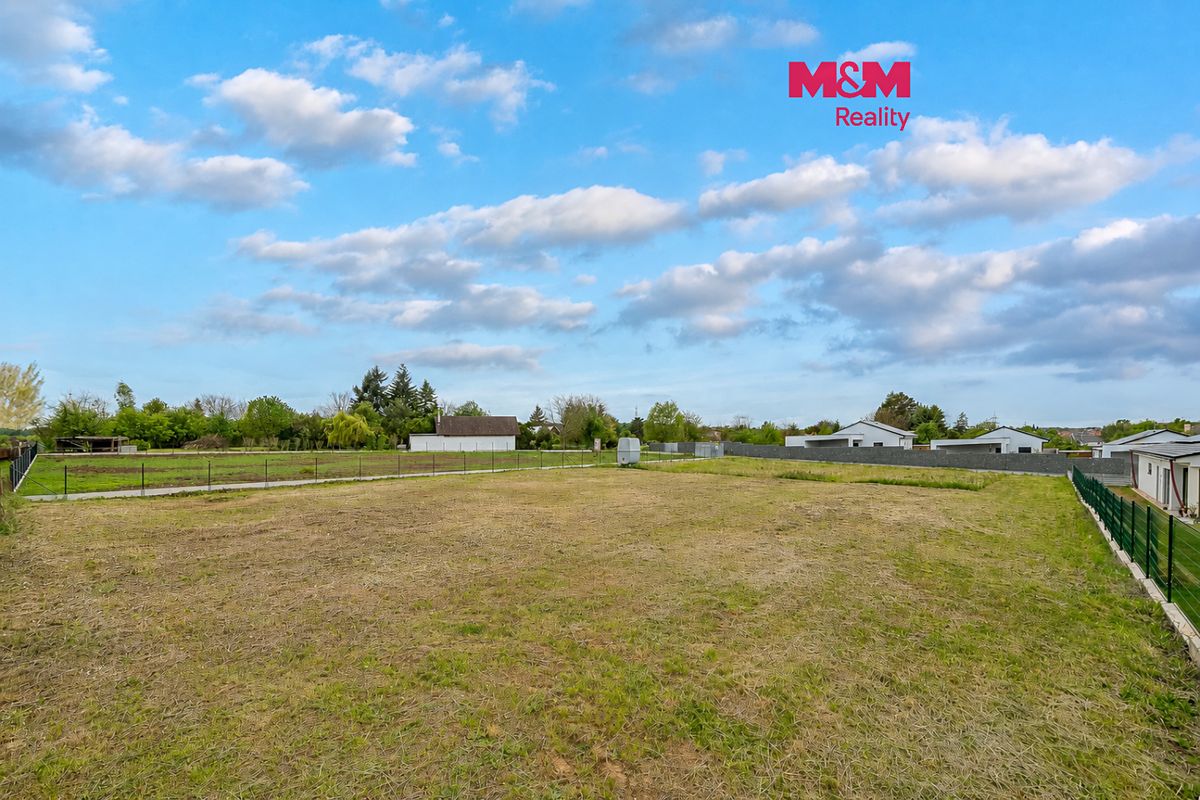 Prodej stavebního pozemku 1205 m²