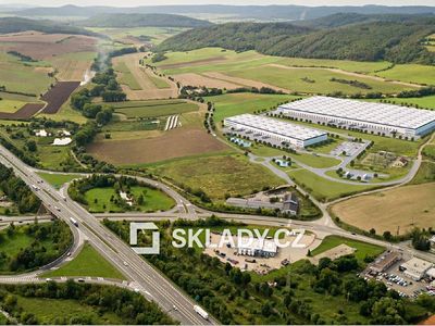 Pronájem skladového prostoru 2592 m²