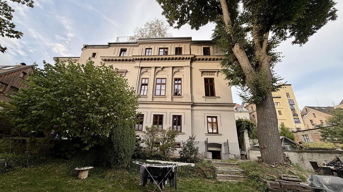 Pronájem bytu 2+kk 53 m² – fotografie 2