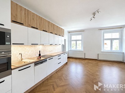 Pronájem bytu 2+kk 80 m²