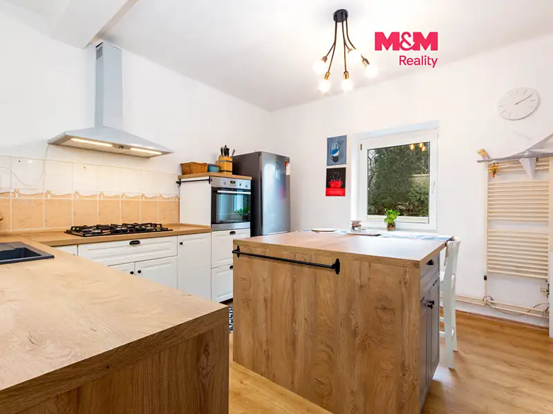 Prodej rodinného domu 309 m², pozemek 875 m², Ostrava – náhled fotky 1