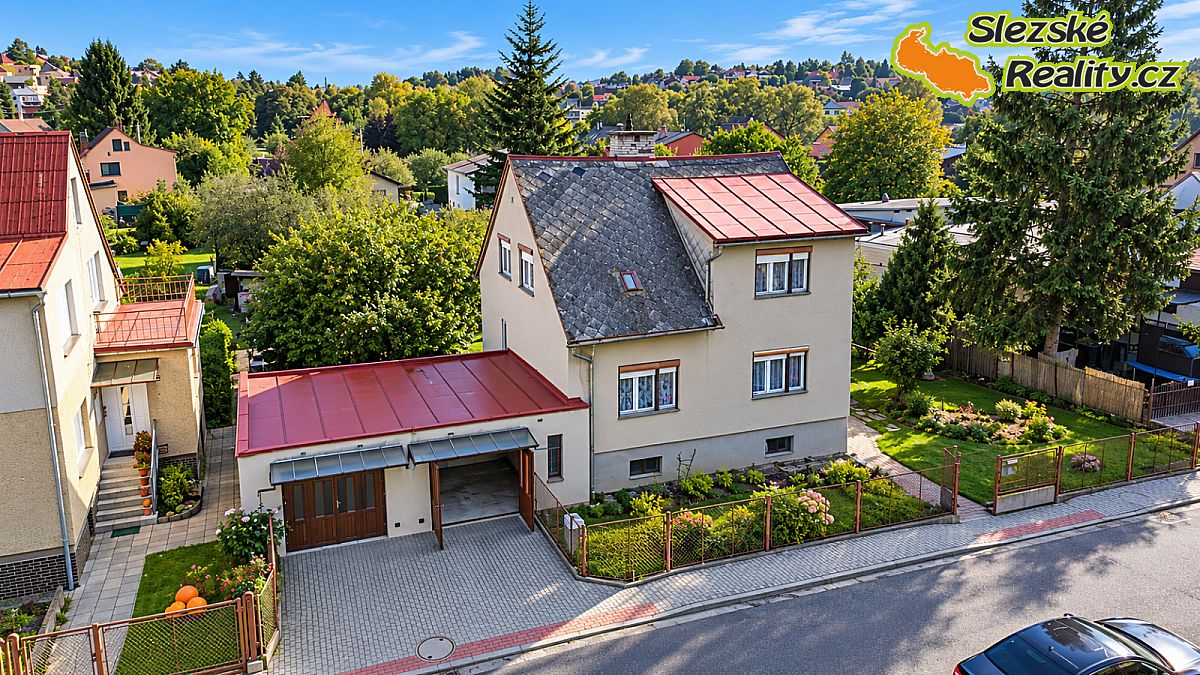 Prodej rodinného domu 160 m², pozemek 1071 m²