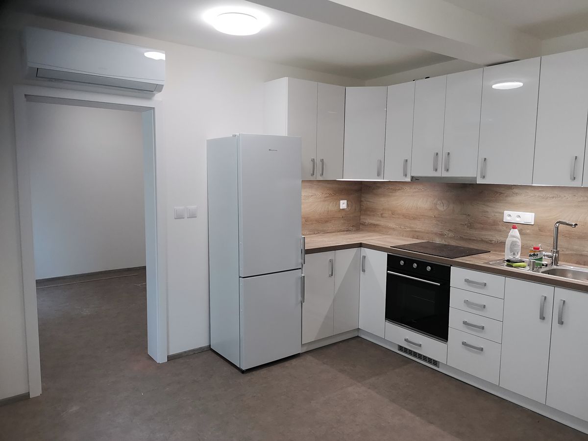Pronájem bytu 2+kk 30 m²