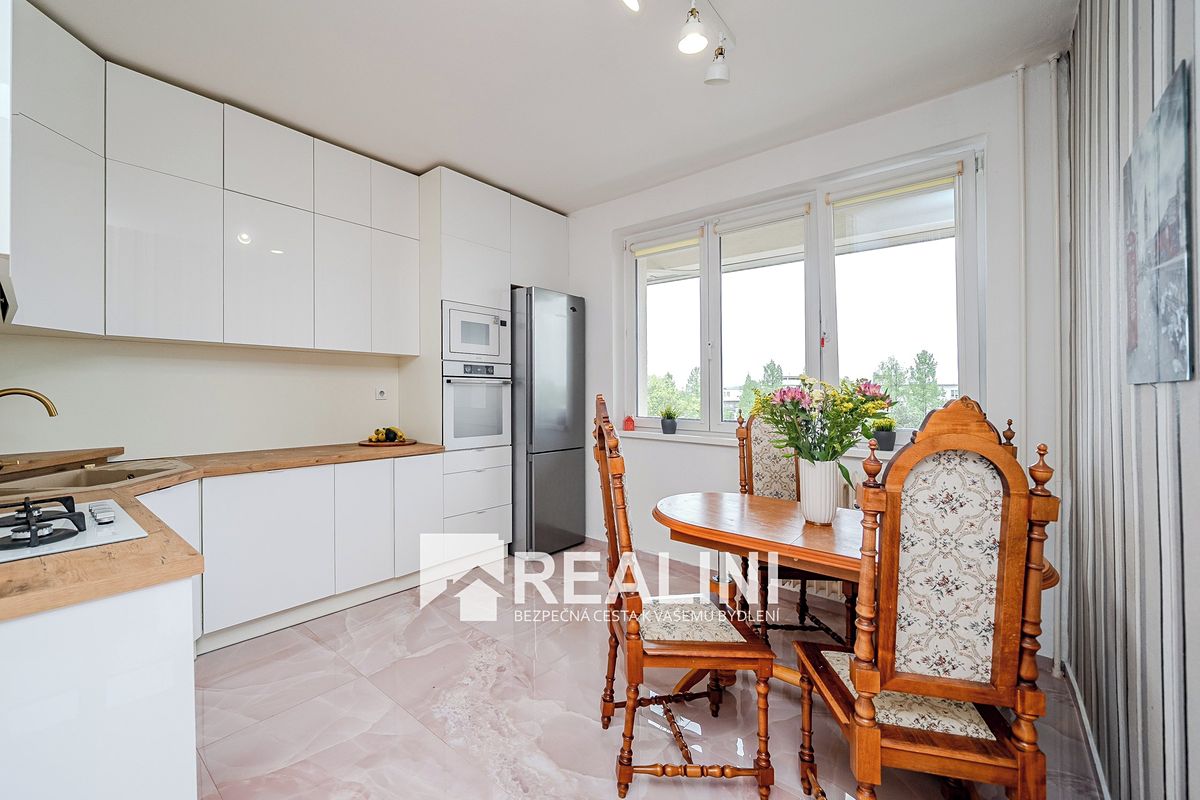 Prodej bytu 3+1 100 m² – fotografie 3