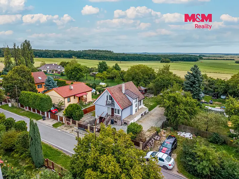 Prodej rodinného domu 109 m², pozemek 736 m², Jizbice – náhled fotky 3