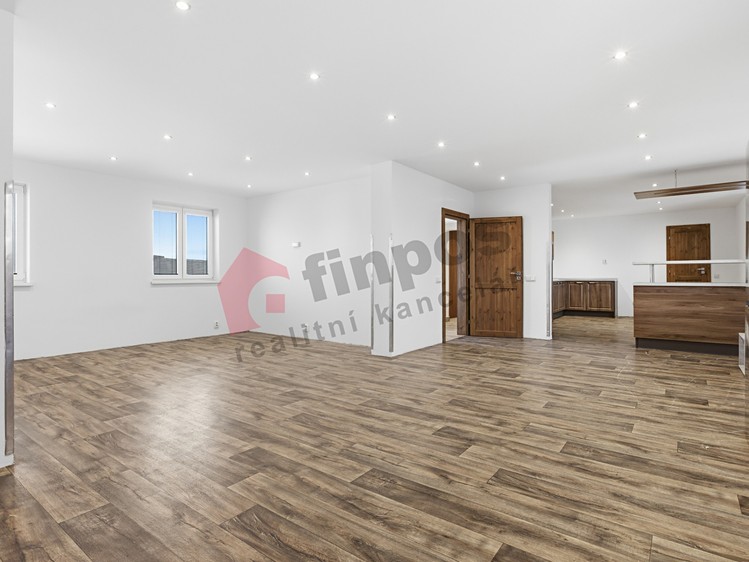 Prodej domu, 282 m² (3 z 30)