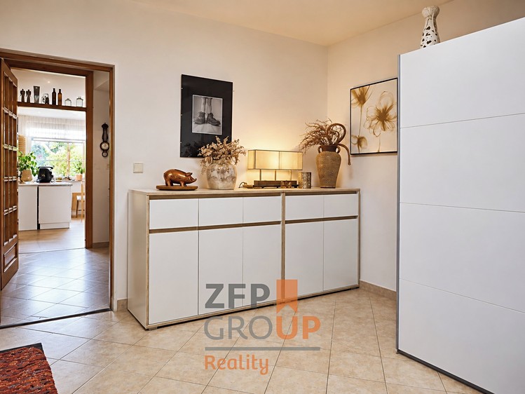 Haus zum Kauf, 208 m² (3 von 50)