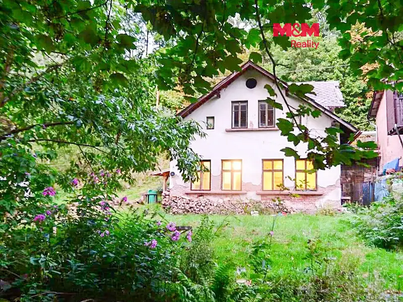 Prodej rodinného domu 180 m², pozemek 1842 m², Libštát – náhled fotky 1