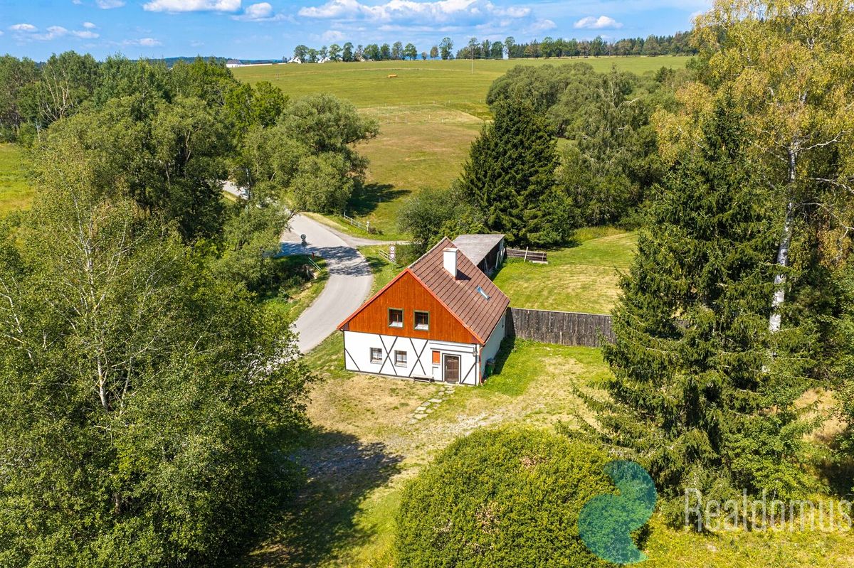 Prodej chalupy 130 m², pozemek 206 m² – fotografie 2