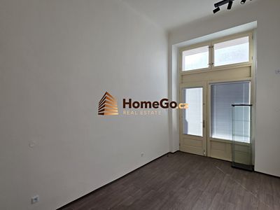 Pronájem obchodního prostoru 33 m²