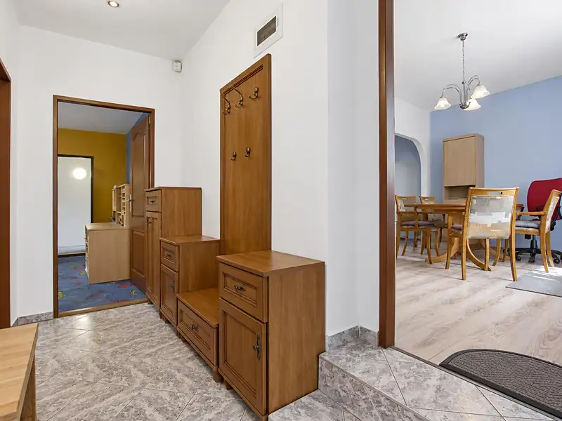 Prodej vícegeneračního domu 1072 m², pozemek 1739 m², Dolní Dvořiště – náhled fotky 3