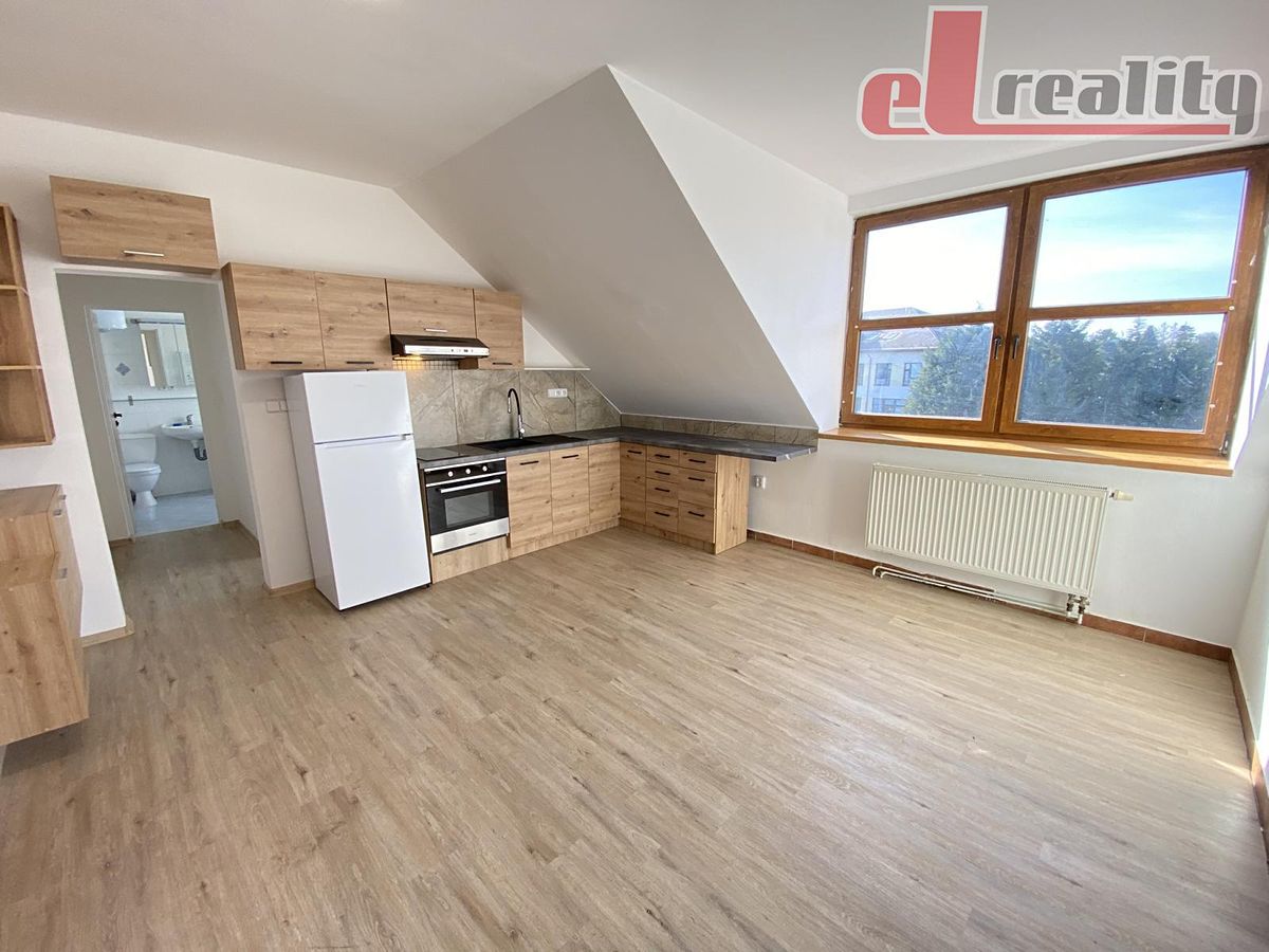 Pronájem bytu 2+kk 50 m²
