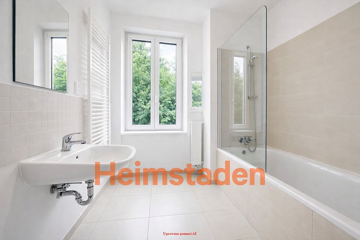 Pronájem bytu 2+kk 47 m² – fotografie 4