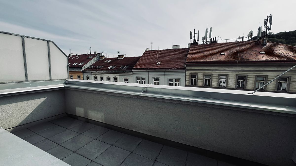 Pronájem bytu 1+kk 36 m²
