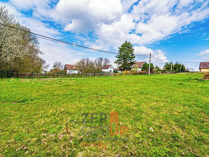 Prodej stavebního pozemku 2296 m², Višňová – náhled fotky 2