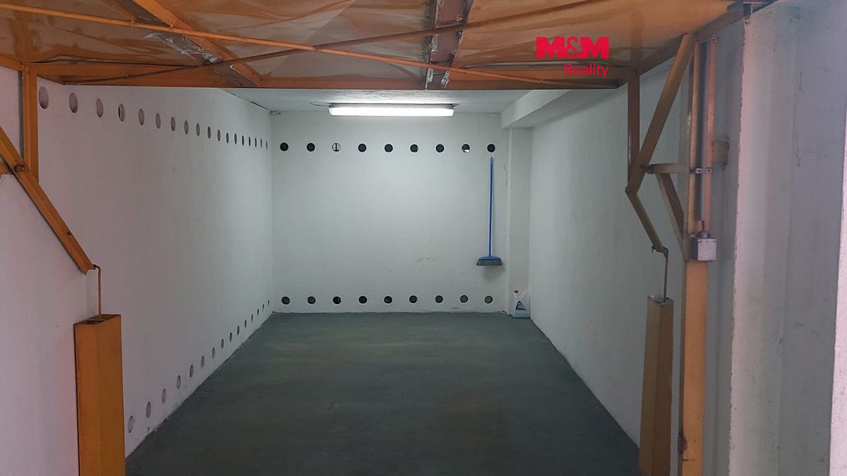 Prodej garáže 18 m²