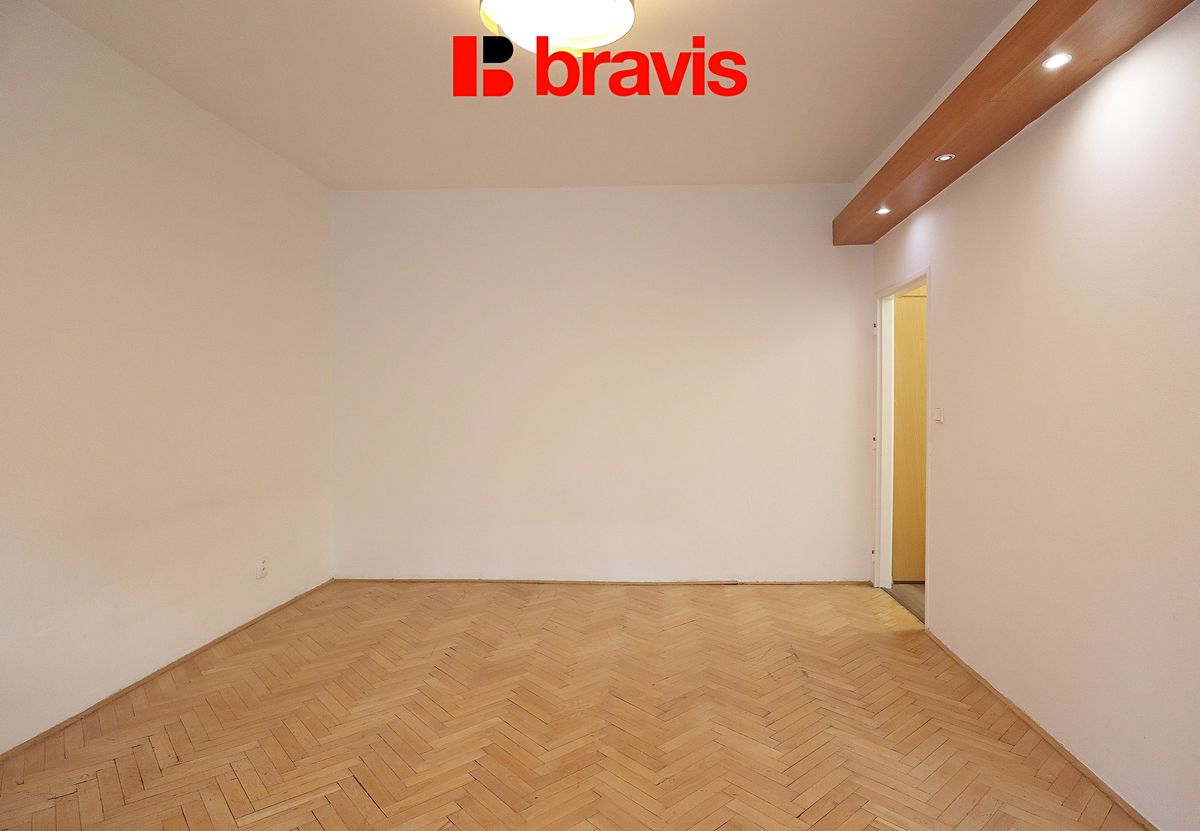Pronájem bytu 2+1 54 m² – fotografie 3