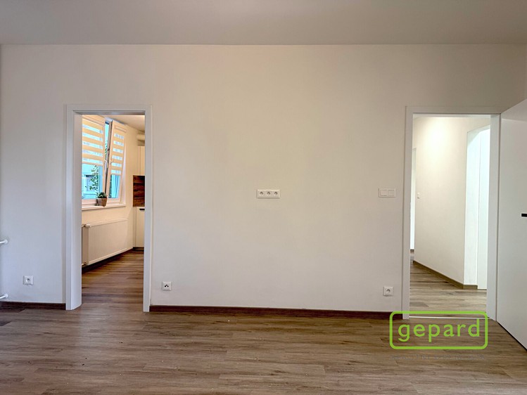 Квартира 4+1 в оренду, 79 м² (15 з 29)