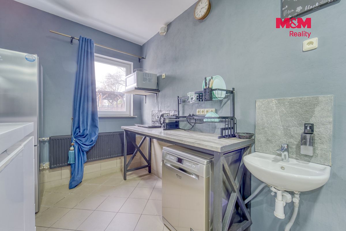 Prodej obchodního prostoru 562 m² – fotografie 4