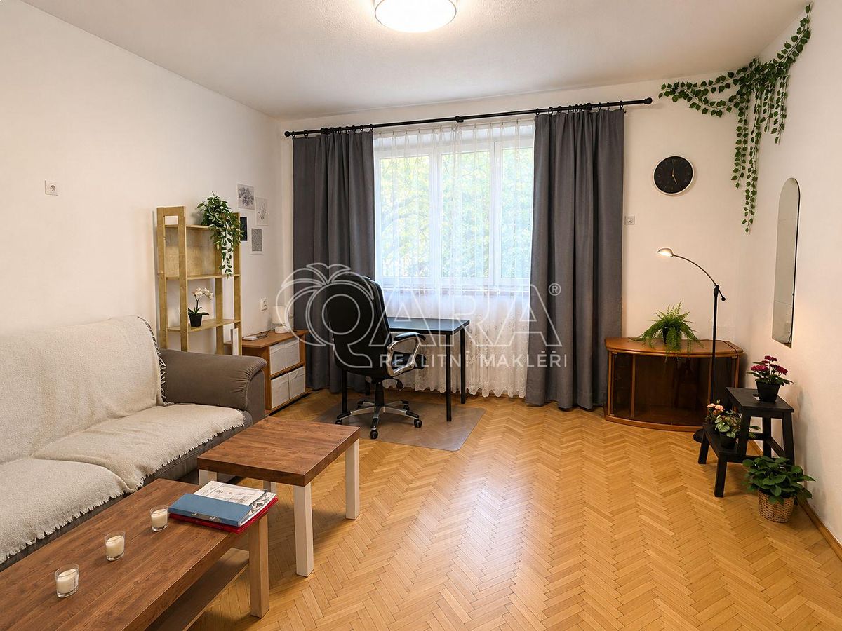 Pronájem bytu 2+1 60 m² – fotografie 4