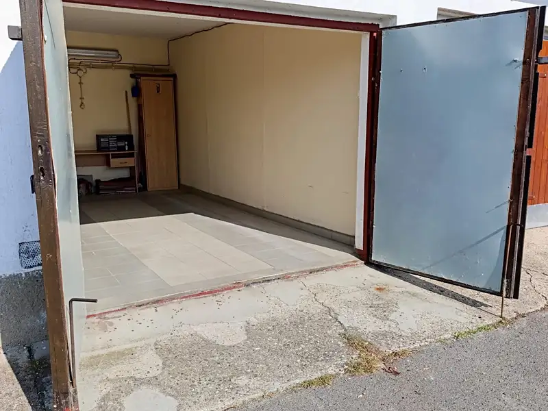 Prodej garáže 28 m², Most – náhled fotky 3