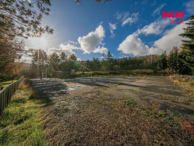 Комерційне приміщення на продаж, 2 200 м² (18 з 30)