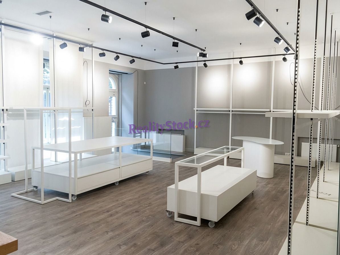Pronájem obchodního prostoru 108 m²