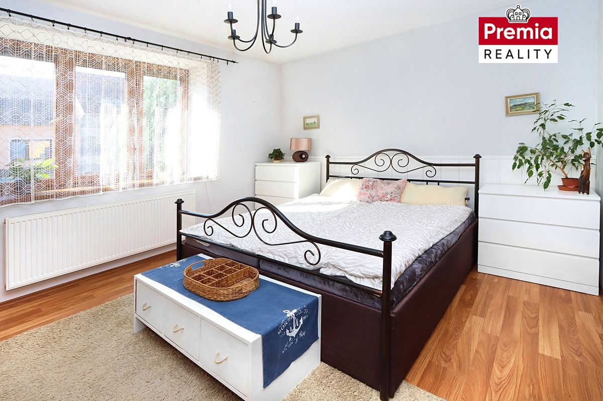 Prodej rodinného domu 95 m², pozemek 790 m² – fotografie 3