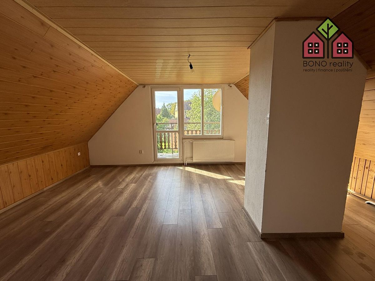 Prodej chaty 116 m², pozemek 1308 m² – fotografie 2