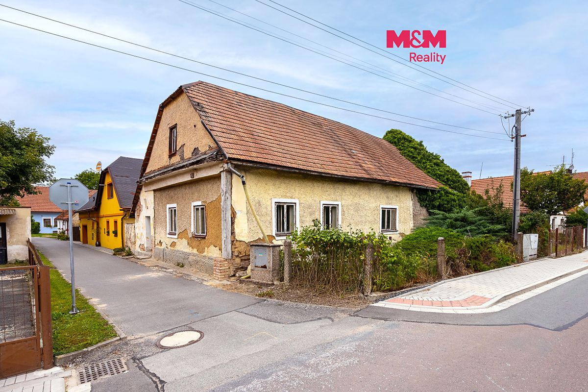 Prodej rodinného domu 150 m², pozemek 472 m², Hrušová – fotka 1 z 3