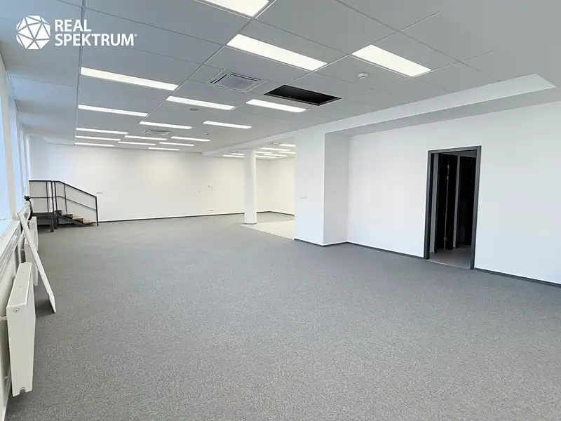 Pronájem kanceláře 153 m², Brno – náhled fotky 3