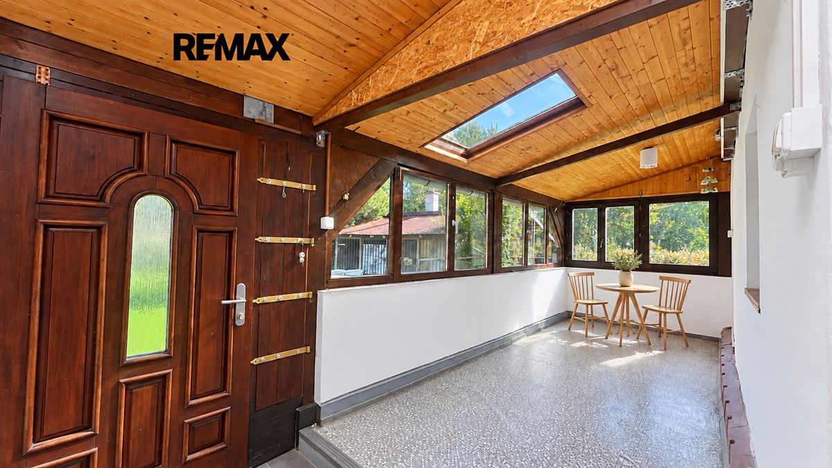 Prodej rodinného domu 130 m², pozemek 1233 m² – fotografie 3