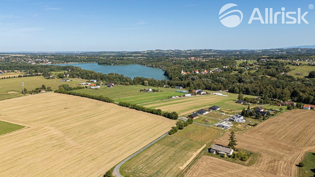 Prodej stavebního pozemku 1500 m² – fotografie 2